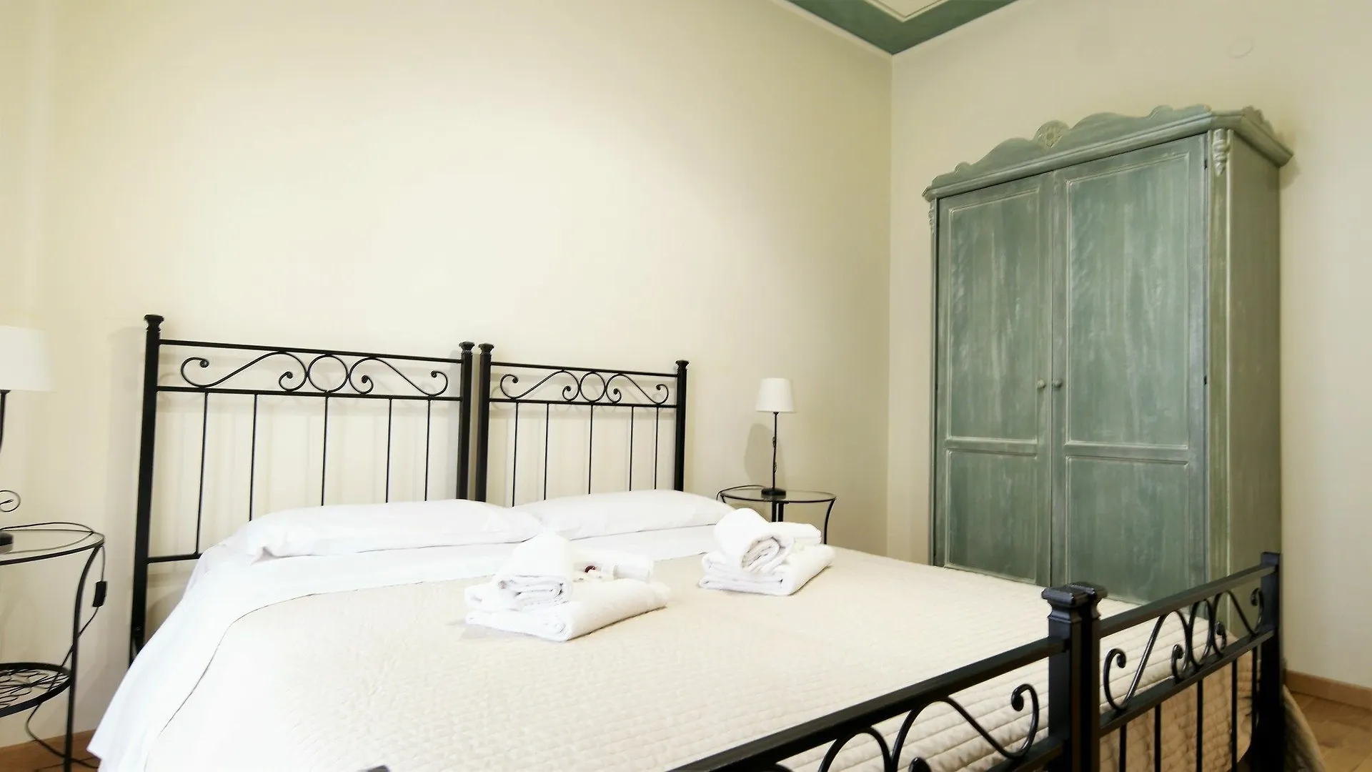 Apartment Verona For Rent Il Corso Italy